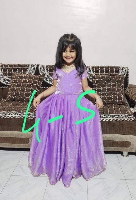 KiDS LEHENGA and GOWNS Kids clothing manufacturers